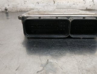 Opel 55566277 centralita motor uce vectra c 426041