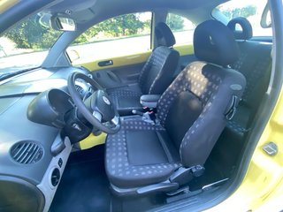 Volkswagen Beetle 2001