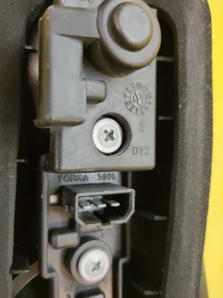 PILOTO TRASERO IZQUIERDO PORTON SEAT IBIZA 6L