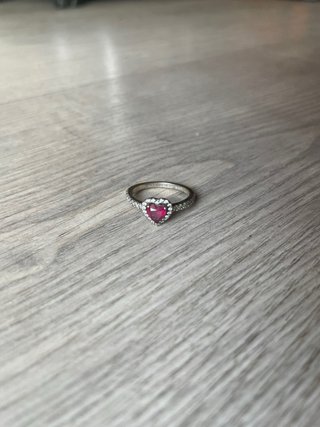 Anillo Corazón Rojo Pandora Plata