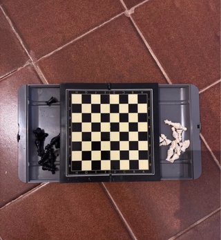 Ajedrez magnético de viaje vintage
