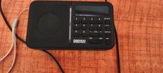 Radio Digital Daewoo Negra