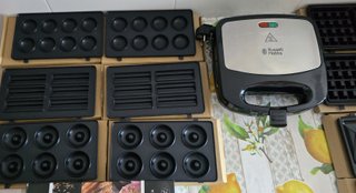 Sandwichera Russell Hobbs con Placas Intercambiabl