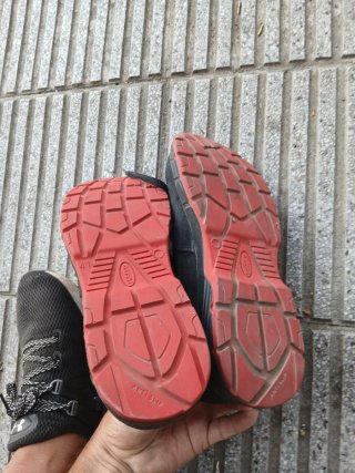 Zapatos de seguridad Sparco negros y azules