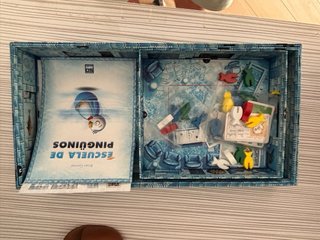 Escuela de Pingüinos Juego de Mesa
