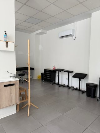 limpieza profesional de hogares y negocios.