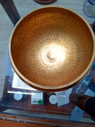 Cuenco tibetano de bronce