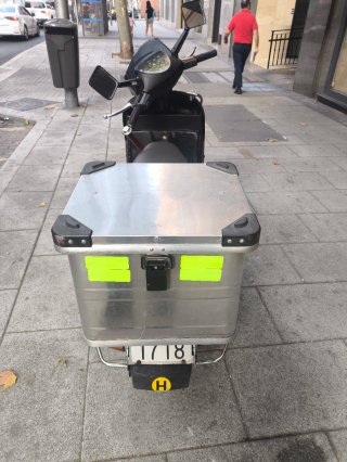 Vespa 200TX Negra