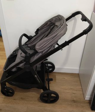 Carrito de bebé gris Kinderkraft Newly 3 en 1