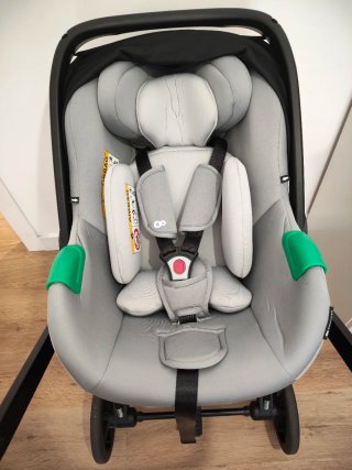 Carrito de bebé gris Kinderkraft Newly 3 en 1