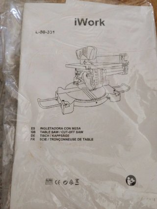 Sierra de mesa ingletadora iWork 1200W