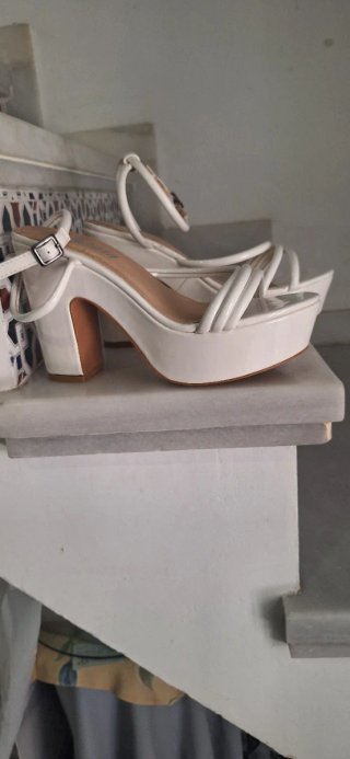 Zapatos de vestir Shein blancos talla 38 Sin usar