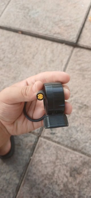 Maneta Freno Acelerador y Cerradura