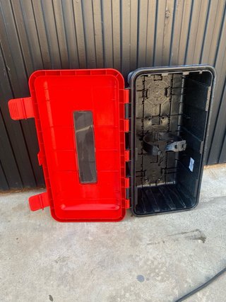 Caja para extintor roja (para 6-9 kg)