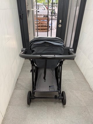 Passeggino per neonati a due posizioni