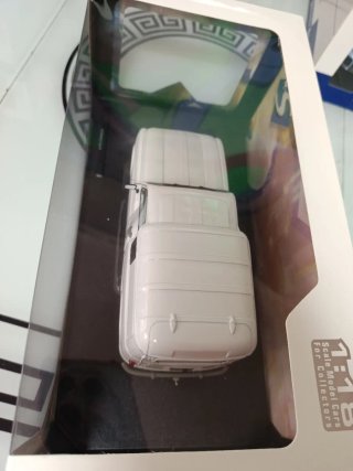 Solido Renault 4L Furgoneta Blanca