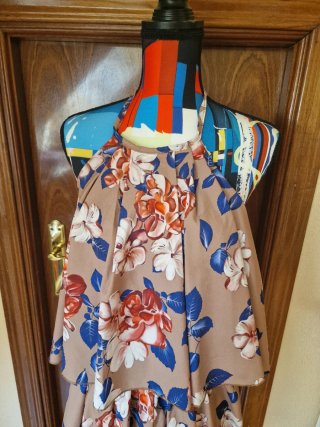 Mono corto floral