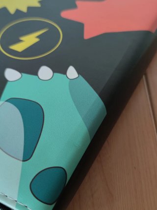NUEVO - Estuche Pokémon 200 cartas