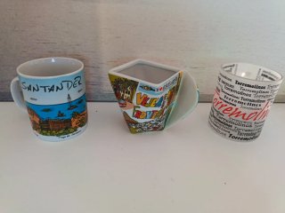 Colección 12 tazas de cerámica y cristal
