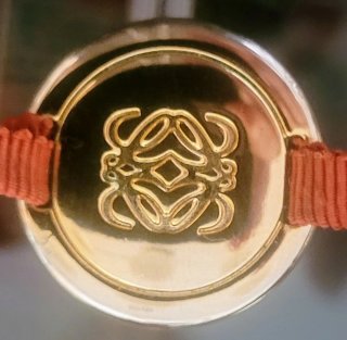 COLLAR / PULSERA LOEWE