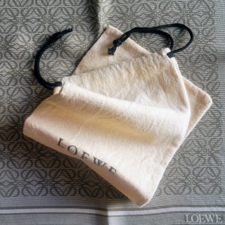 COLLAR / PULSERA LOEWE