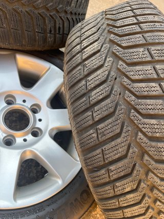 5 Llantas BMW 15 5x120 + Neumáticos Invierno Nego