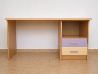 Mesa de estudio infantil