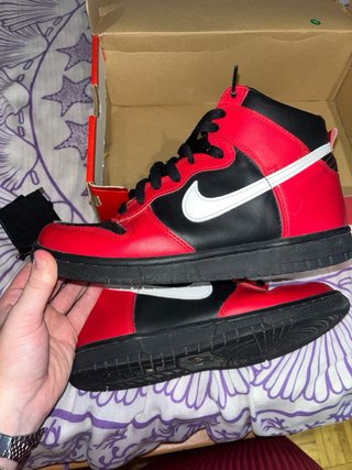 Nike Dunk Rojas y Negras