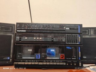 Telefunken RC 200 con Altavoces Bass Reflex 3