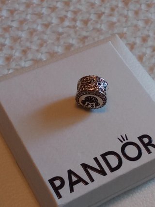 Charm Pandora Corazón Plata