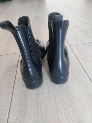 Botines de agua Gioseppo azul marino. Como nuevos