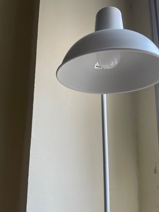 Lámpara de pie moderna minimalista