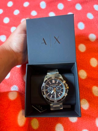 Reloj Armani Exchange Dorado Cronógrafo