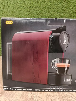 CAFETERA DE CAPSULAS.