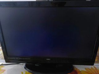 TV OKI Negra y Multicolor 22
