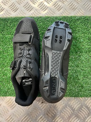 Zapatillas Ciclismo Giro Cylinder II Negras