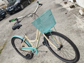 Bicicleta Bolero color crema y azul  aluminio R 2