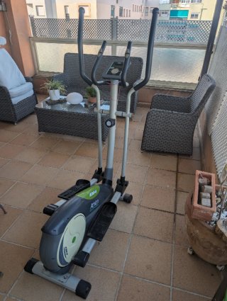 Bicicleta Elíptica BH Athlon Home Crosstrainer