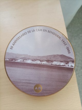 2 Cajas Metálicas CAM Benidorm y San Vicente