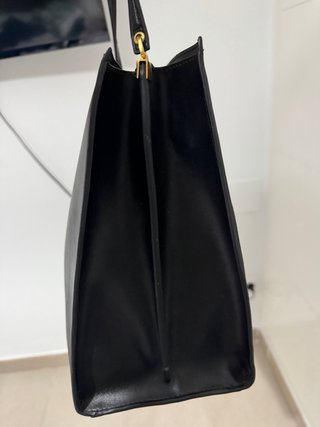 Bolso Mango Negro con etiquetas