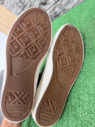 Converse nere taglia 37.5