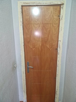 Puerta de interior madera con cristal
