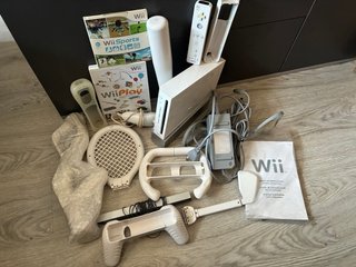 Pack Wii Completa + Accesorios y Juegos