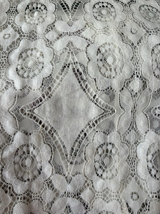 Camiseta blanca de encaje