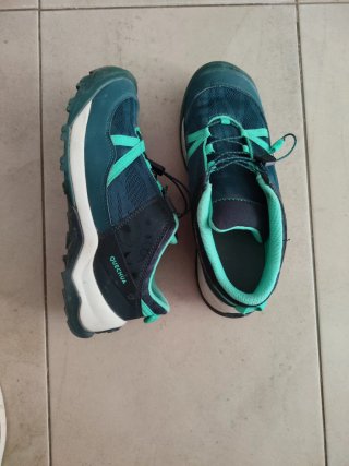 Zapatillas trekking mujer azul y verde