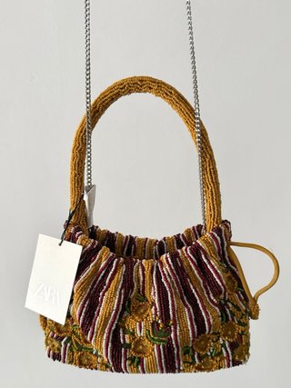 Bolso Zara de cuentas multicolor