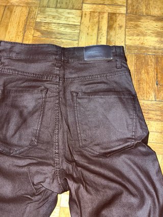 Pantalones Stradivarius efecto piel elásticos