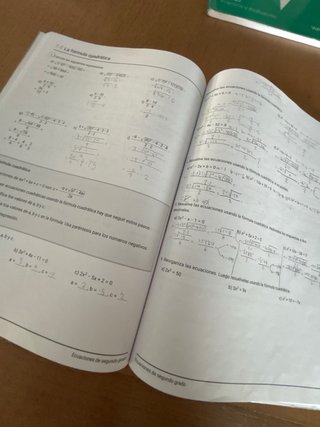 Jump Math, libro 2 ESO. Práctica y evaluación
