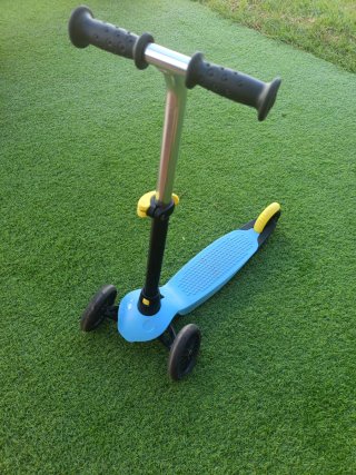 Patinete infantil Decathlon 3 ruedas