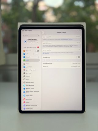 iPad Air 13” M3 + Teclado Logitech
